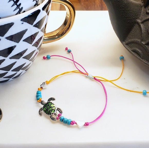 Turtle Love Bracelet - Support Wildlife Conservation - 7 Color Schemes Available - Picture 4 of 12